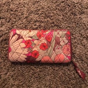 Vera Bradley wallet